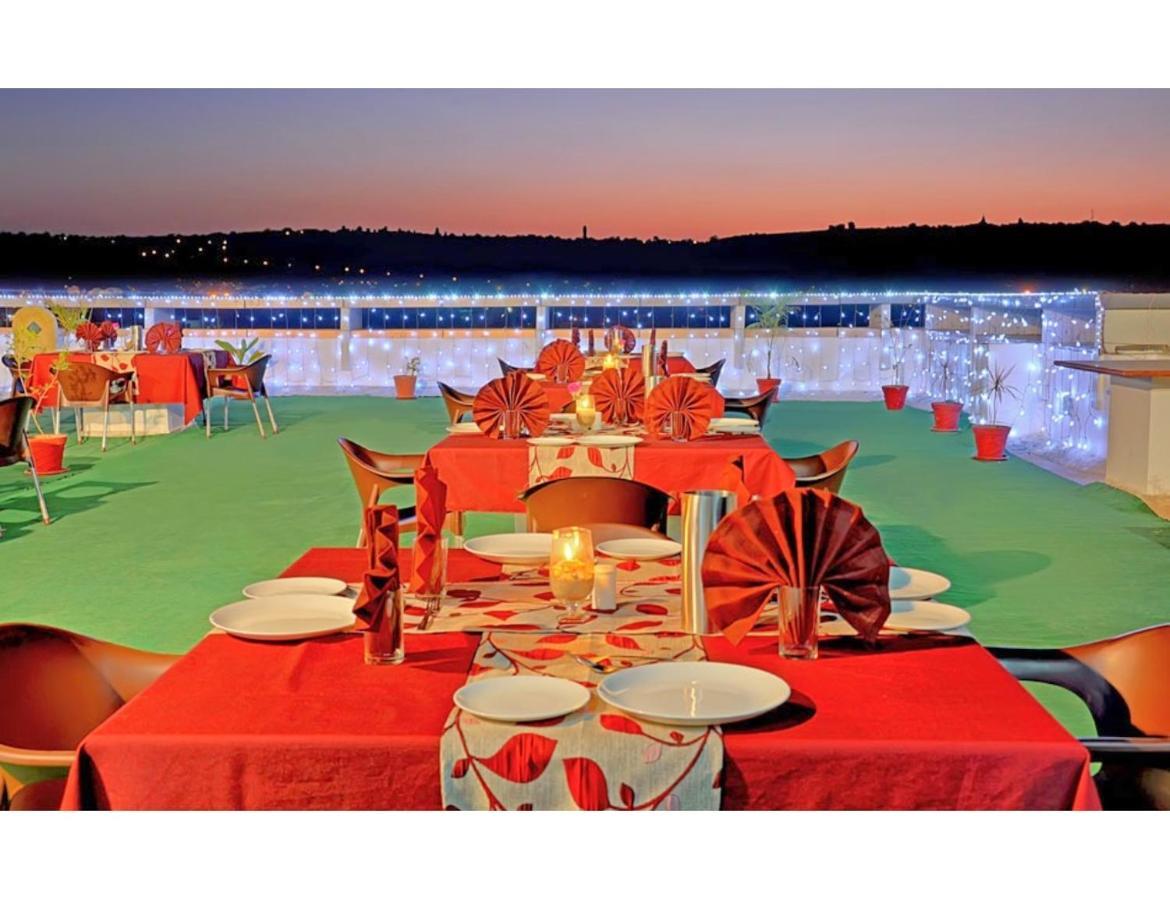Hotel Shivam Fort View, Chittorgarh מראה חיצוני תמונה